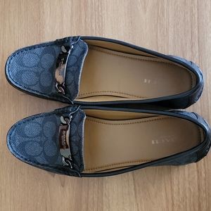 Coach shoes size 7/7.5